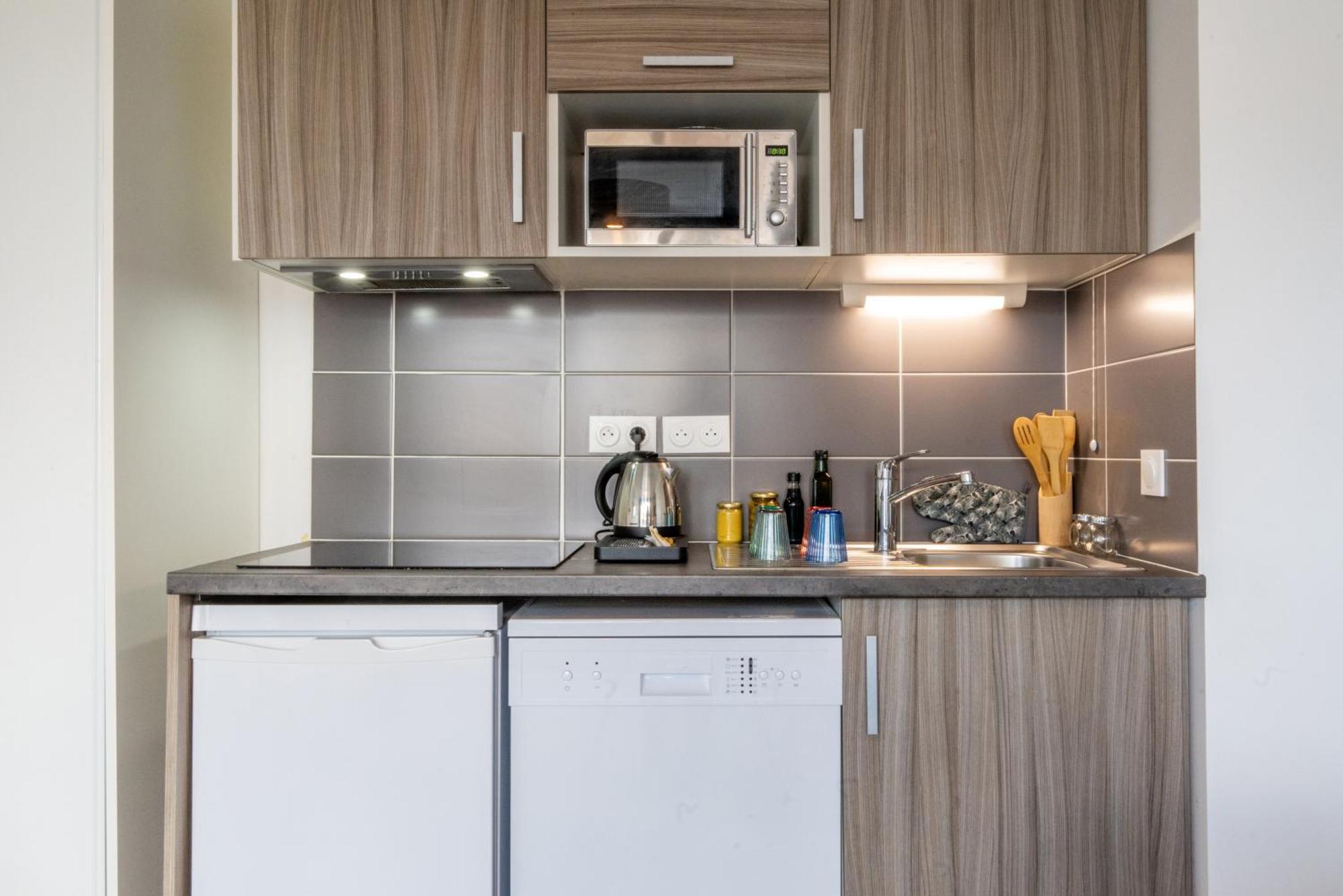 Nemea Appart Hotel Grand Coeur Nancy Centre Eksteriør billede