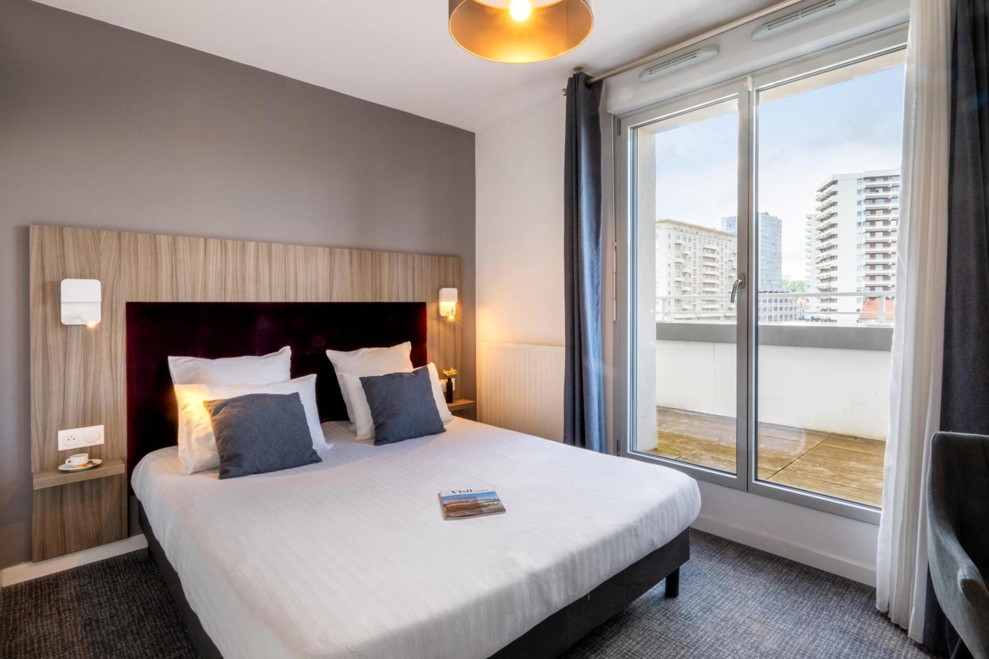 Nemea Appart Hotel Grand Coeur Nancy Centre Eksteriør billede
