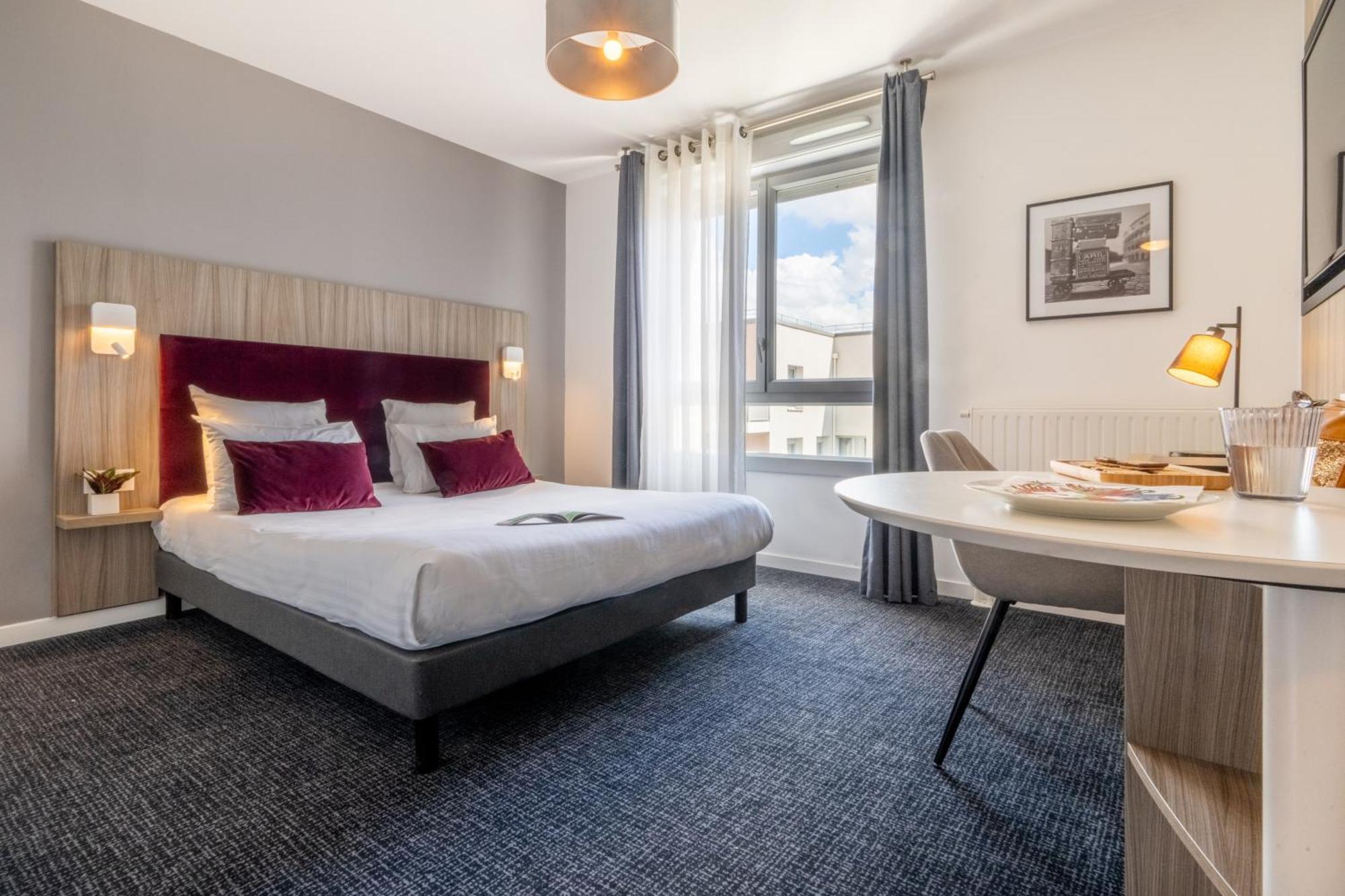 Nemea Appart Hotel Grand Coeur Nancy Centre Eksteriør billede