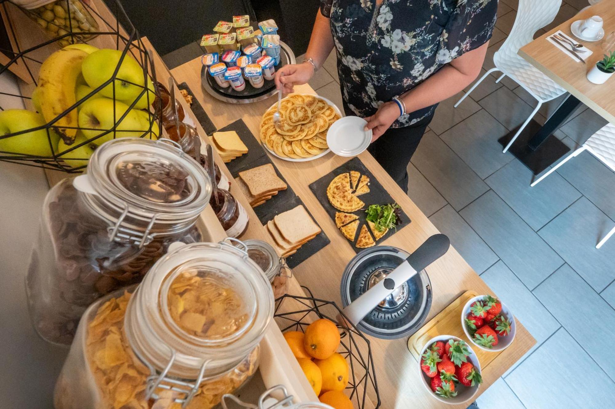 Nemea Appart Hotel Grand Coeur Nancy Centre Eksteriør billede
